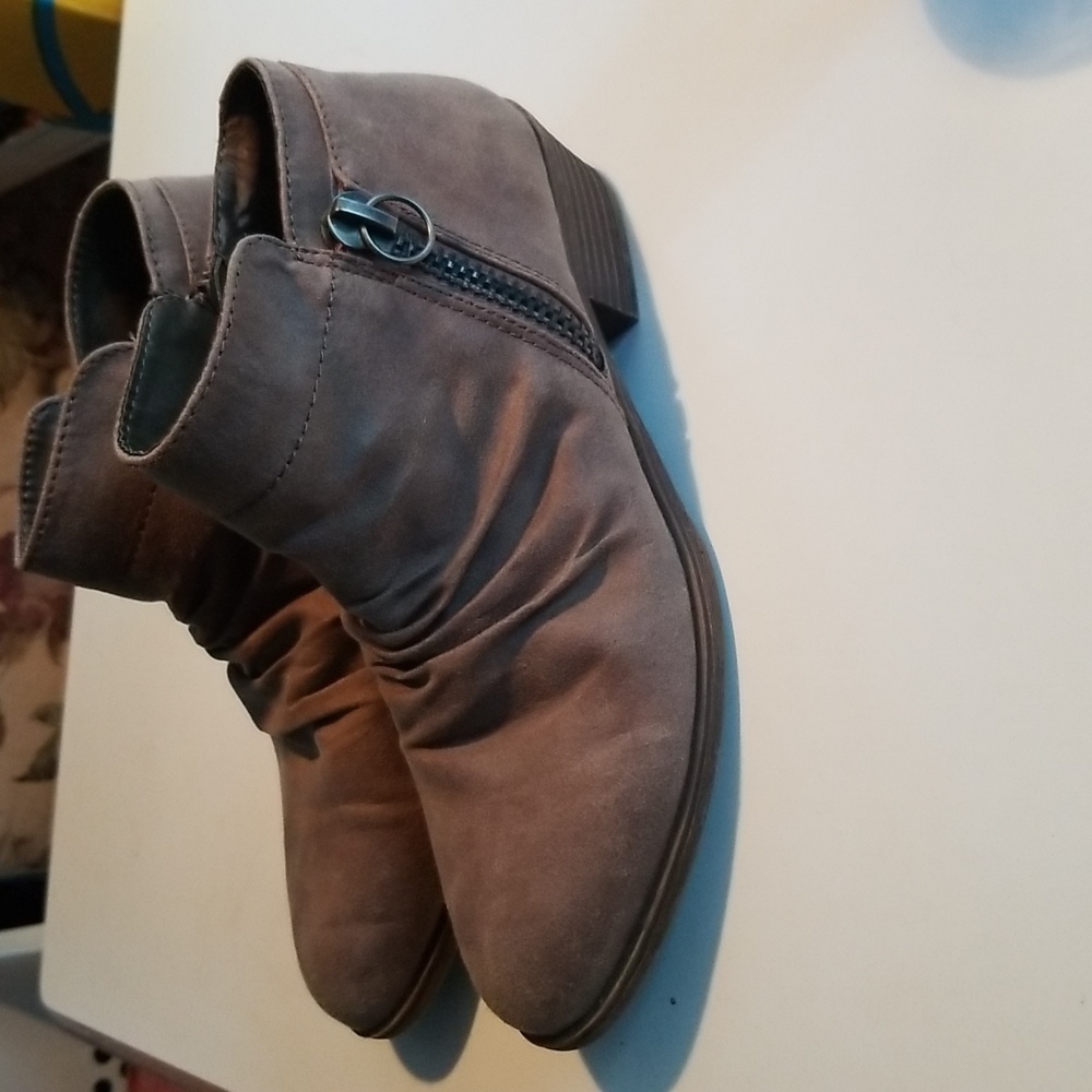 Women's  8 1/2M suede ankle boots